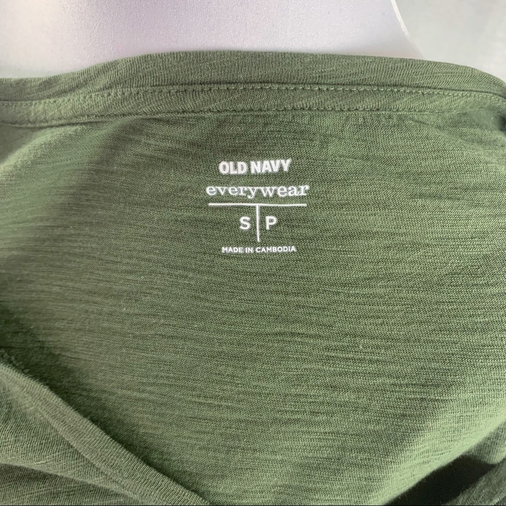Old Navy every wear green long sleeve tee - Picture 11 of 12